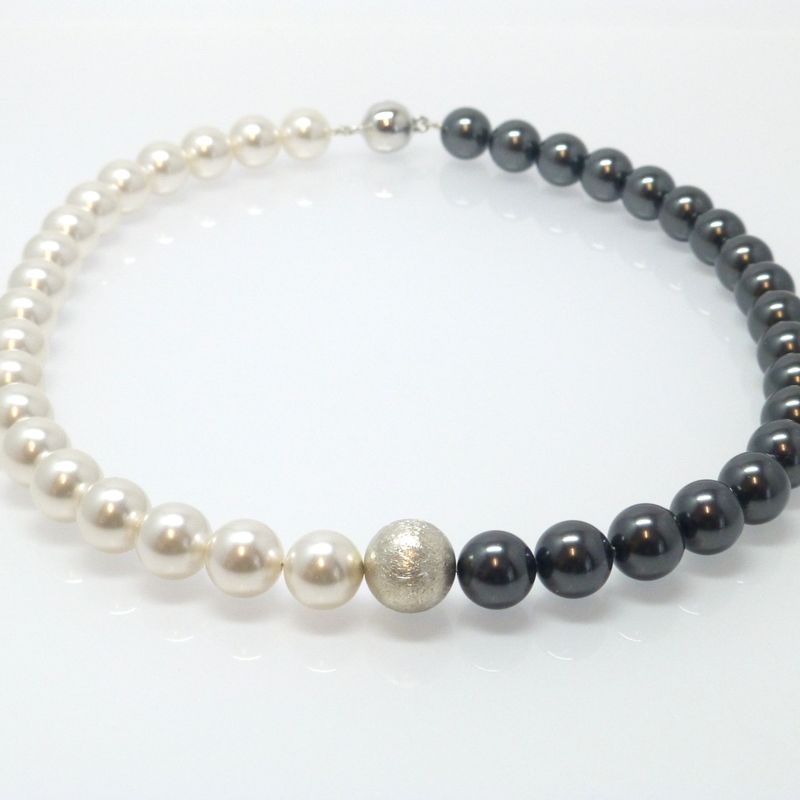 Halskette Perlen 12mm Black-White