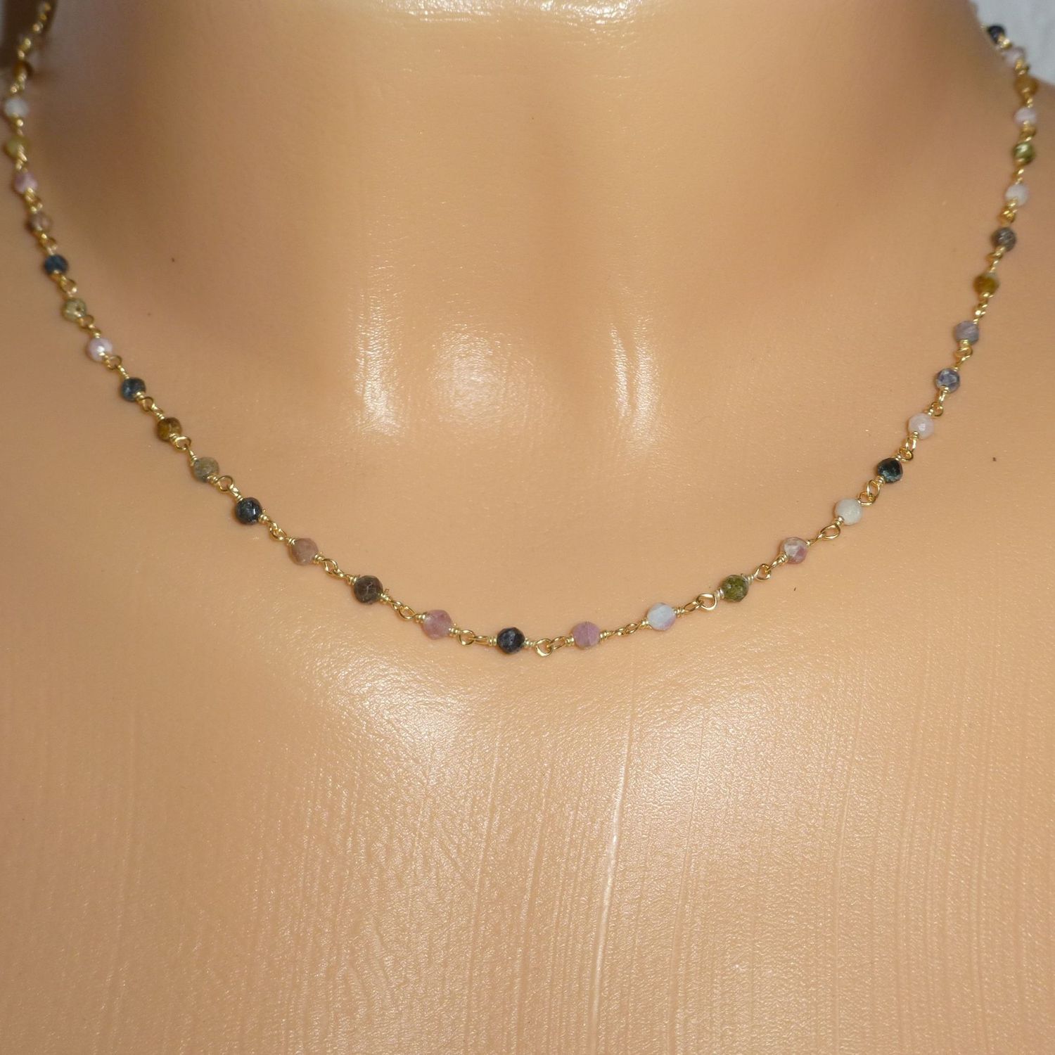 Halskette Turmalin Kugeln 3mm bunt vergoldet Halskette Turmalin Kugeln 3mm bunt vergoldet
