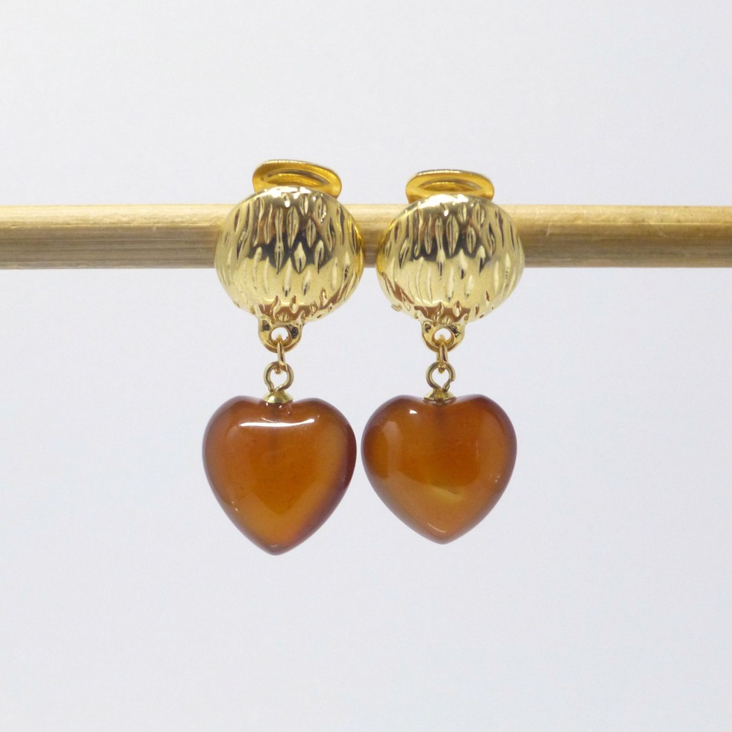 Lange Ohrclips Gold Herz Karneol 15mm Lange Ohrclips Gold Herz Karneol 15mm