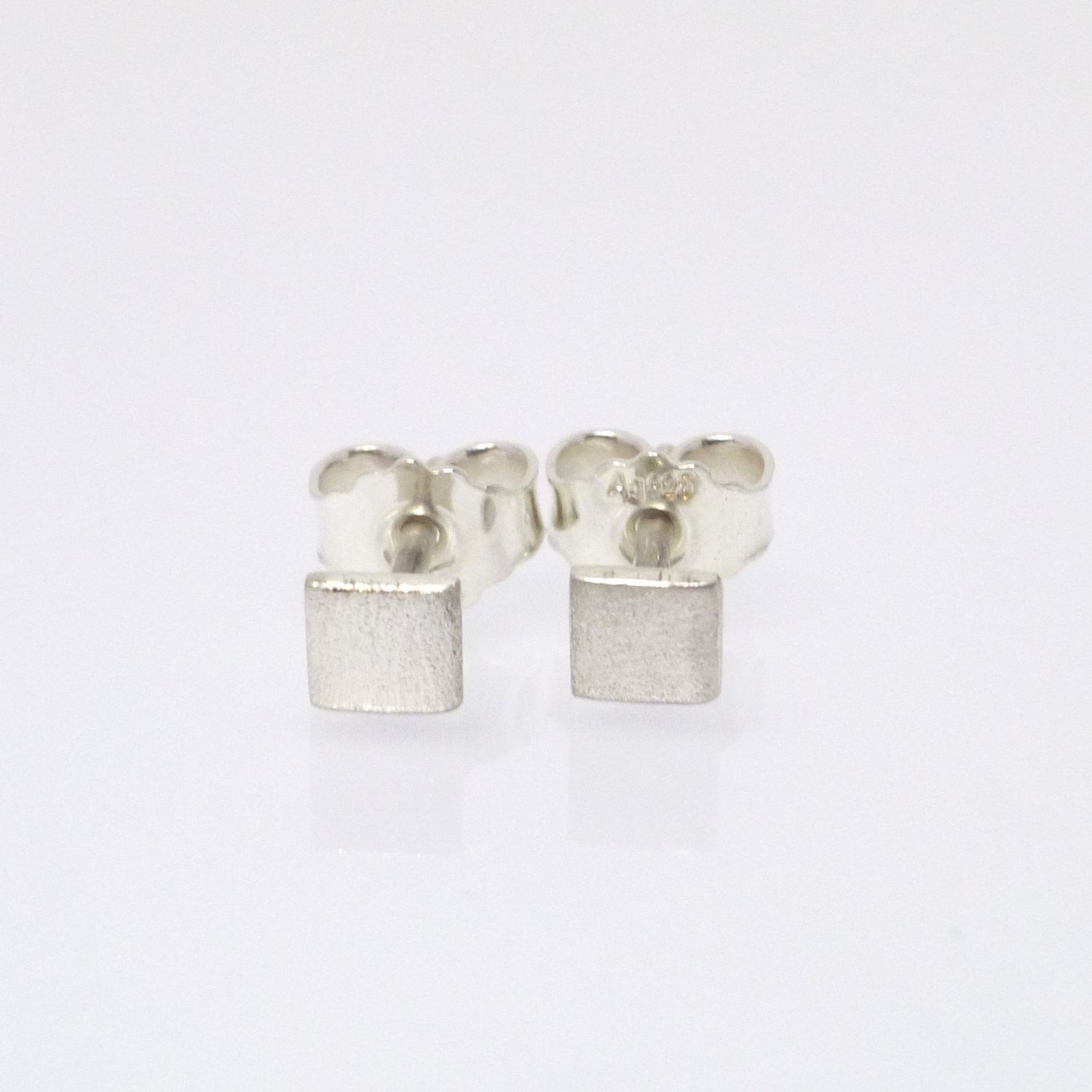 Ohrstecker Quadrat Silber diamantiert Ohrstecker Quadrat Silber diamantiert