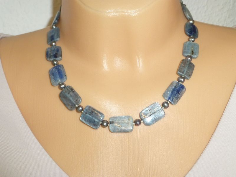 Halskette Cyanith Rechtecke Hellblau