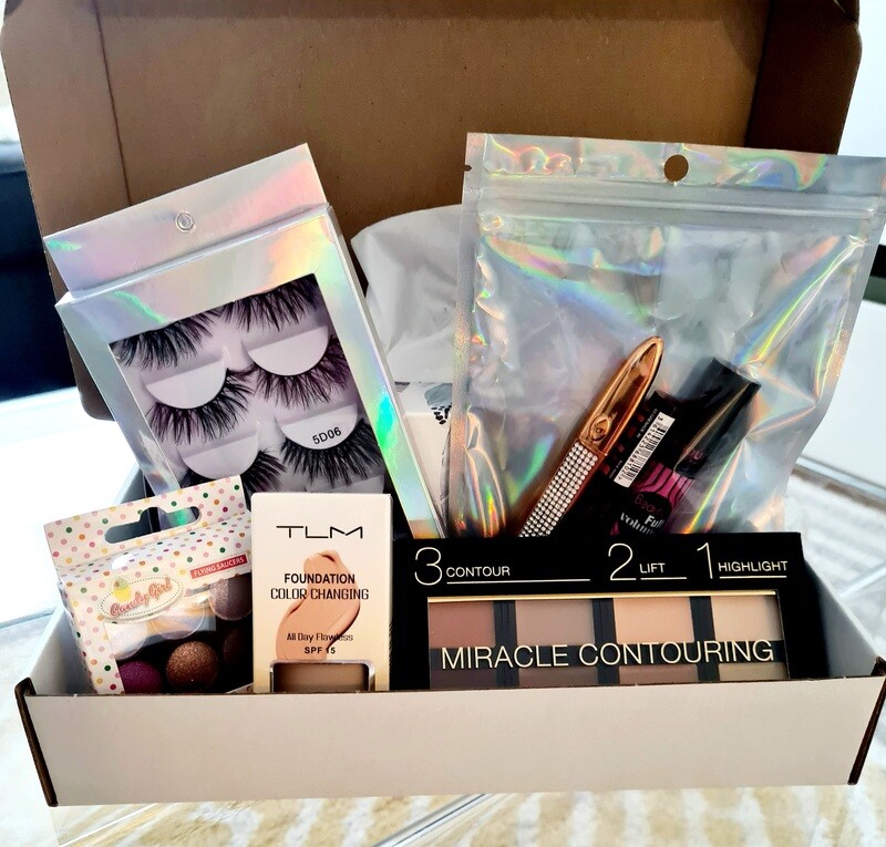 Full make-up starter pack with free delivery as advertised by &quot;Keto Claire&quot;
