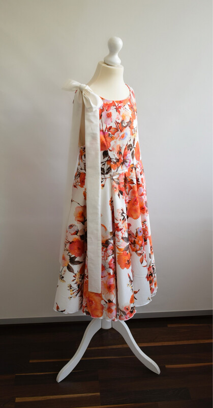 Mädchen Kleid mit Große Schleife