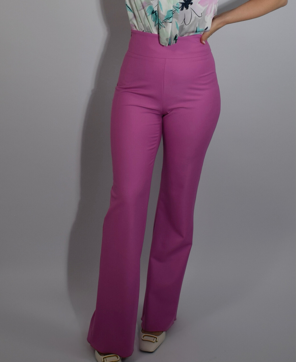 Schlaghose mit hoher Taille