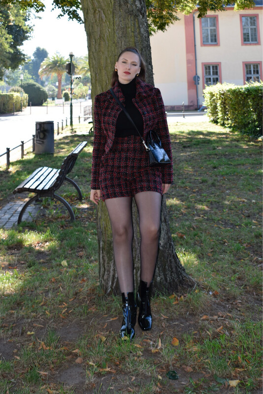 Kariertes Short aus Tweed
