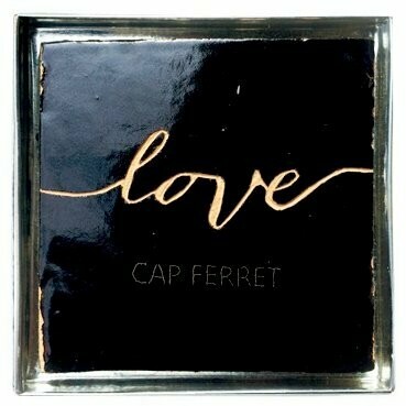 LOVE CAP FERRET