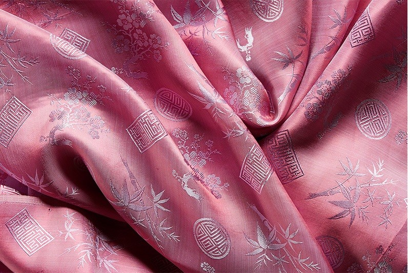 Vietnamese Broché - Pink Ice