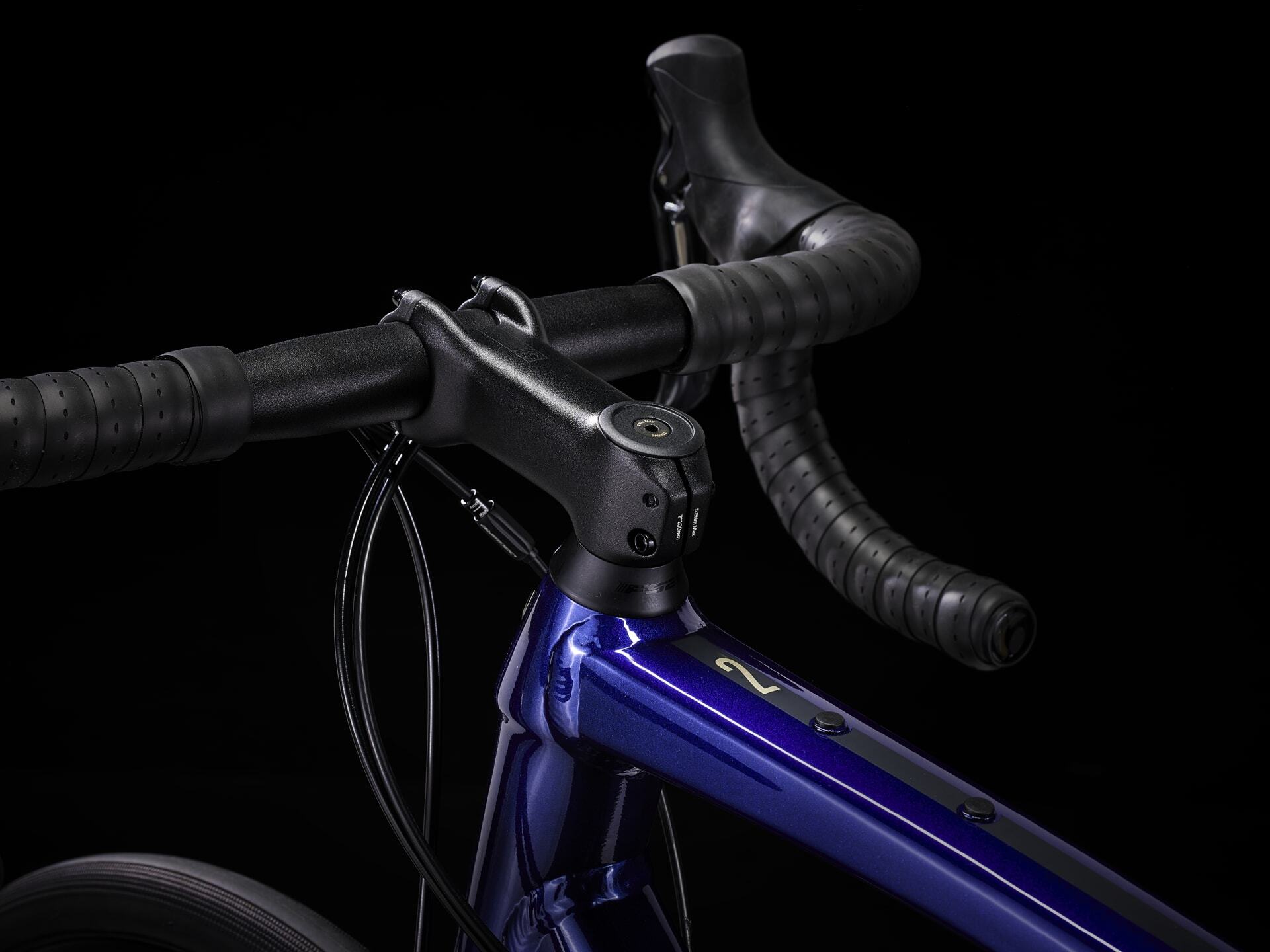 Trek domane al 2 disc 2021 road bike review hot sale