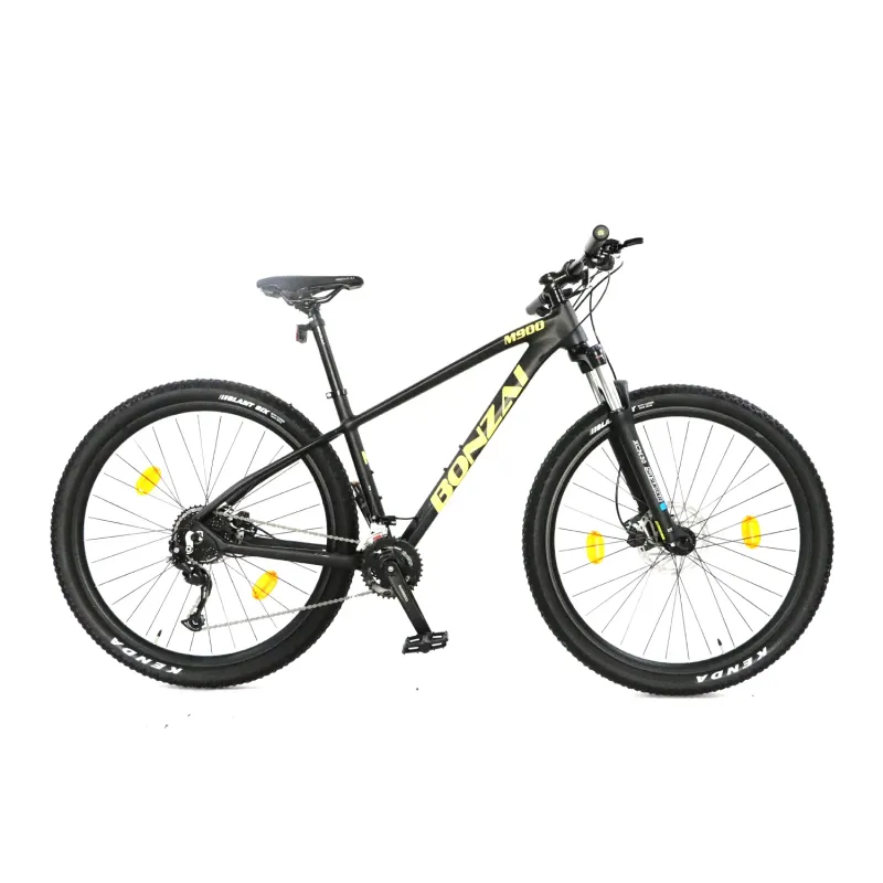 Bonzai M900