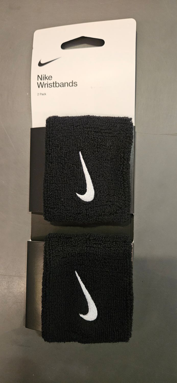 NIKE WRISTBANDS