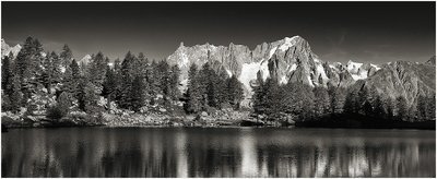 Lago d' Arpy - Dente del Gigante - Grandes Jorasses