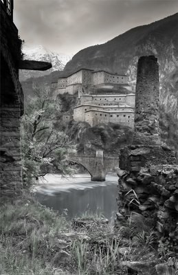 Ingresso monumentale alla Valle - Forte di Bard