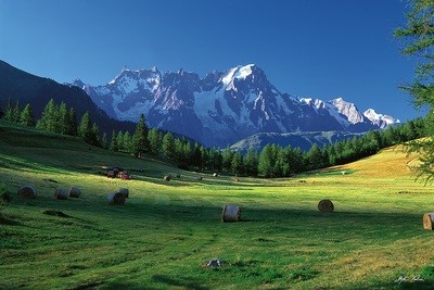 Monte Bianco - Grandes Jorasses - La-Thuile - Petosan - Valle d&#39;Aosta