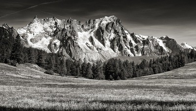 Monte Bianco - Dente del Gigante - Grandes Jorasses - La Thuile - Petosan