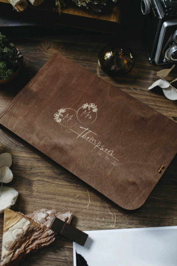 Cofanetto - Yoga WALNUT Cofanetto - Yoga WALNUT