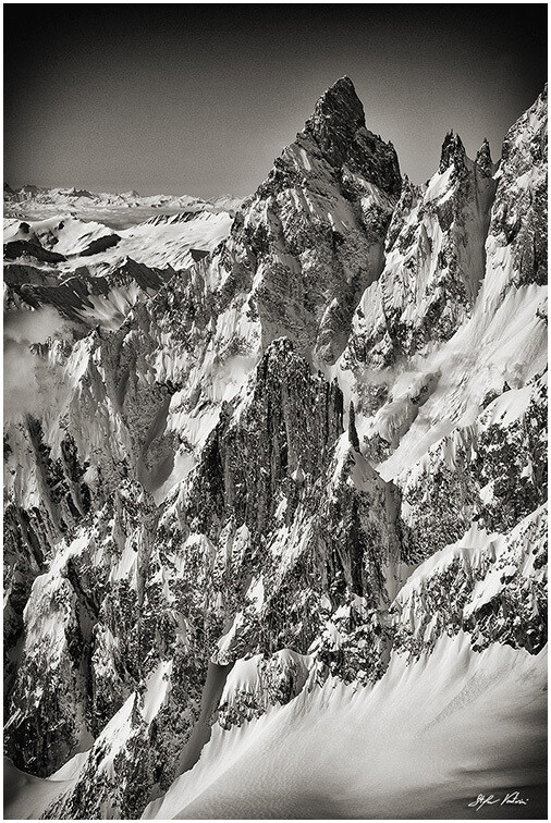 Aiguille Noire Peuterey e Les Dames Anglaises - Courmayeur - Monte Bianco Aiguille Noire Peuterey e Les Dames Anglaises - Courmayeur - Monte Bianco