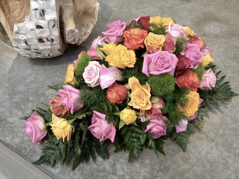 Bloemstuk druppel mix rozen