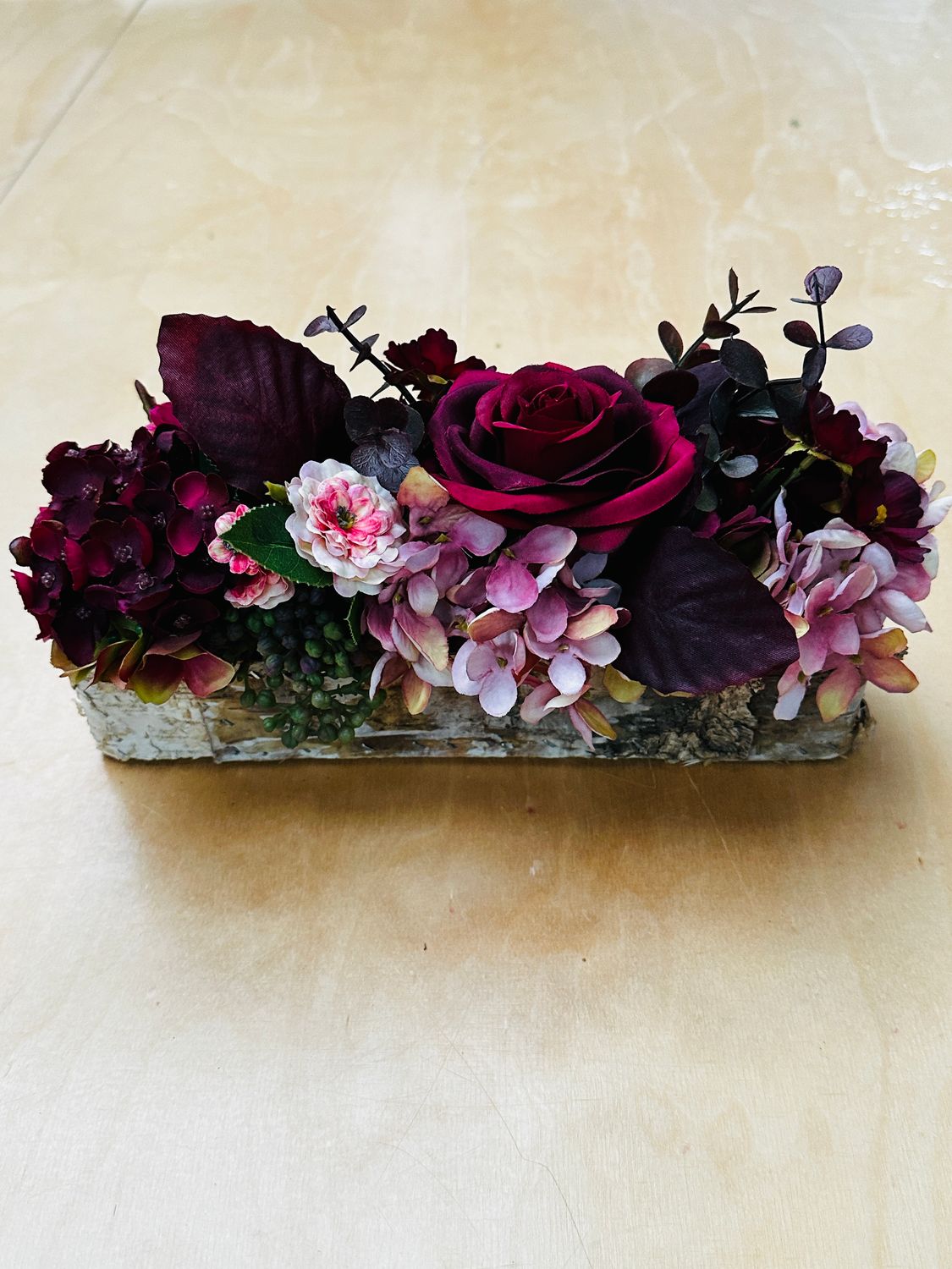 Bloemstuk zijdebloemen langwerpig