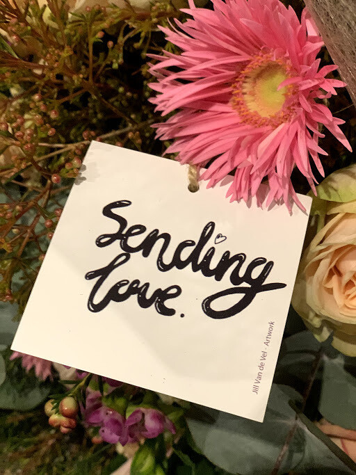 Boeketkaartje ‘Sending love'