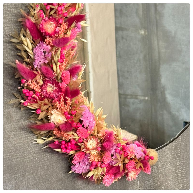 Workshop spiegel met droogbloemen