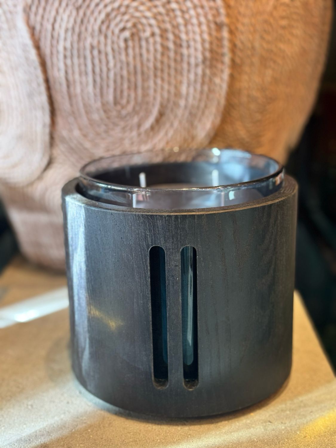 Menza by Véronique De Kock Scented Candle L Black Velvet Ø 17 cm