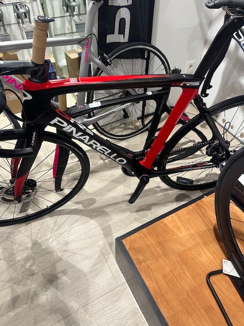 PINARELLO  GAN GRS  DISK RED BLACK  MAAT 53