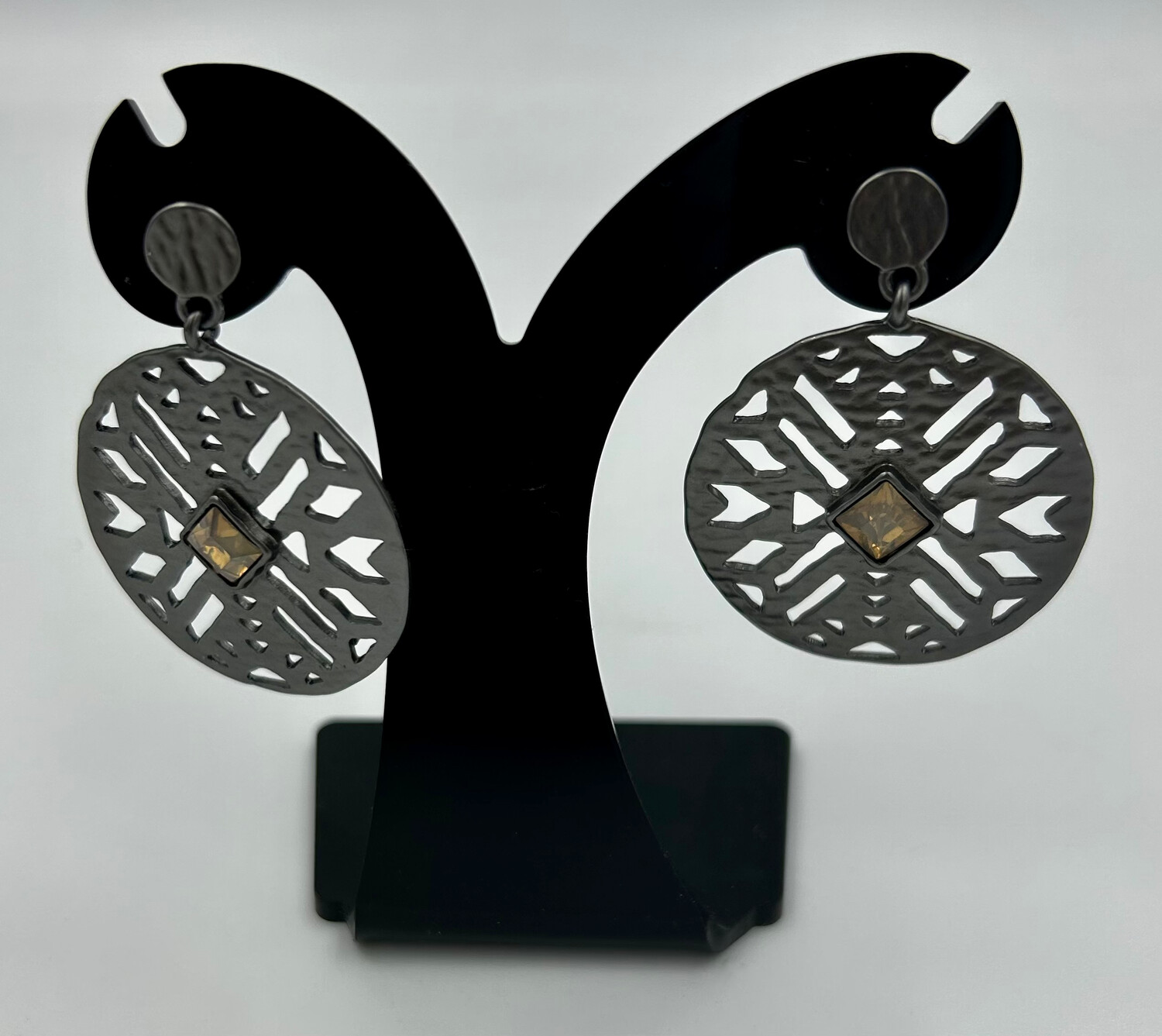 Zilverkleurige oorbellen