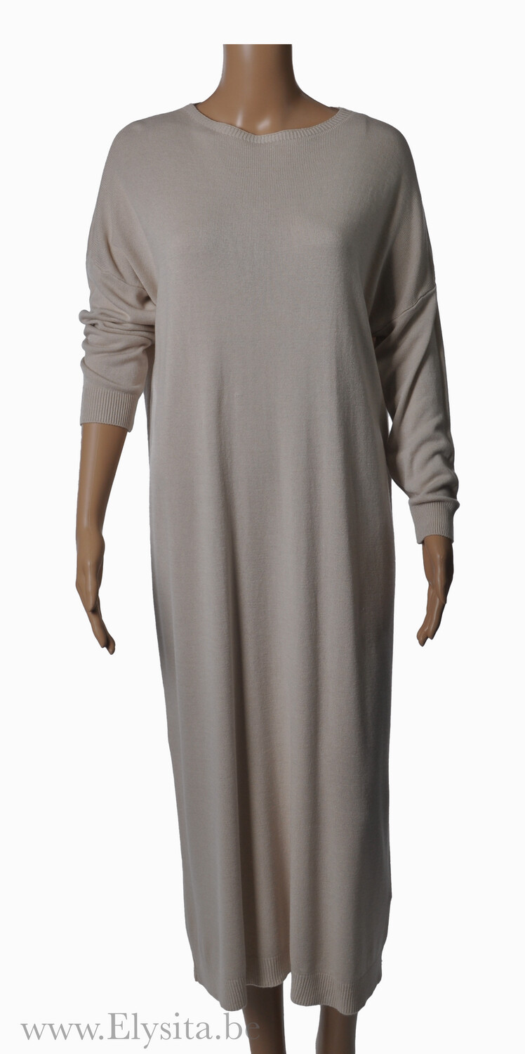 Fijngebreide lange jurk | Beige
