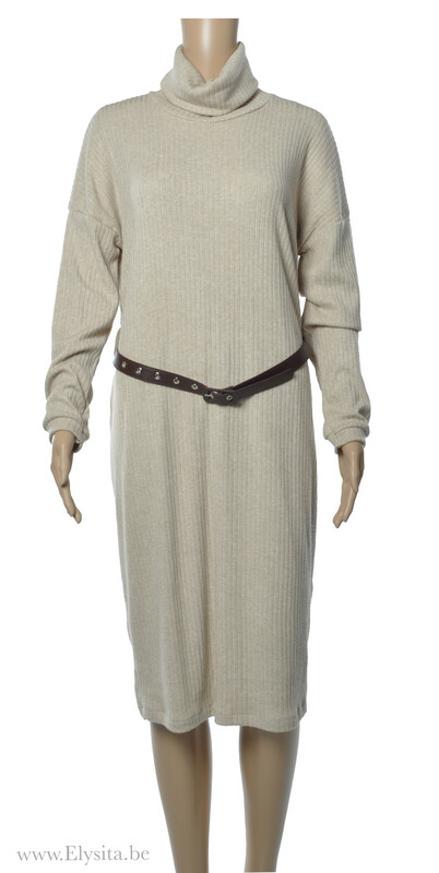 Rolkraag ribgebreide jurk met Riem