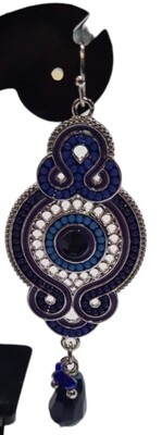 Design blauwe tinten oorbel