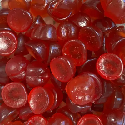 Cerezas de Temmerman, gomas duras rojas con sabor a guinda, llamadas poepkes en flamenco
