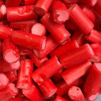 Temmerman cherry sticks, red hard boiled sugar sweets with sour cherry flavour, 2 cm sticks