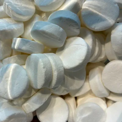 Temmerman mint rounds, white hard boiled mint sweets in a round shape