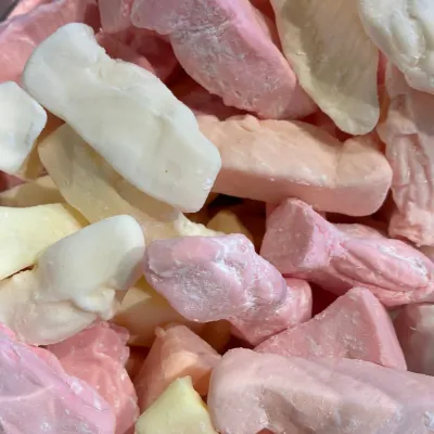 Temmerman madonna marshmallows, soft coloured marshmallows shaped like Our Lady