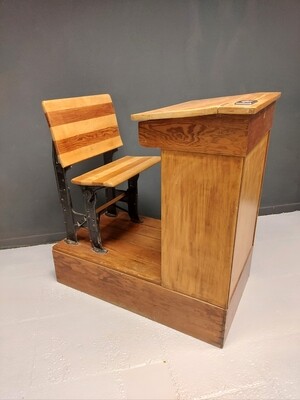 Authentic knife bench, school bench, lectern from Utrecht. Cast iron base