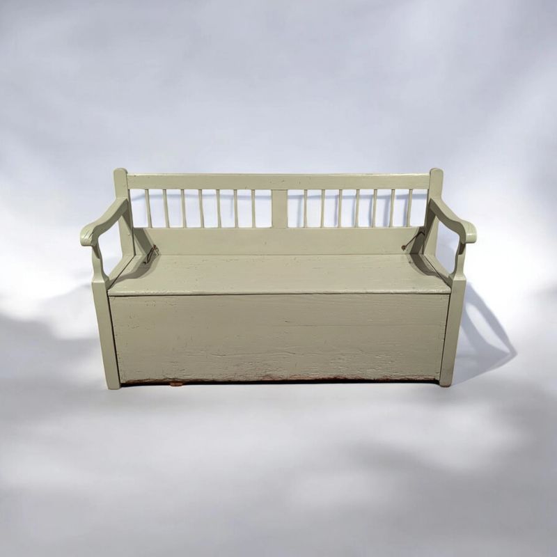 Antieke Hongaarse Klepbank met Opbergruimte – Rustiek Design, H 217 x B 204 x D 54 cm