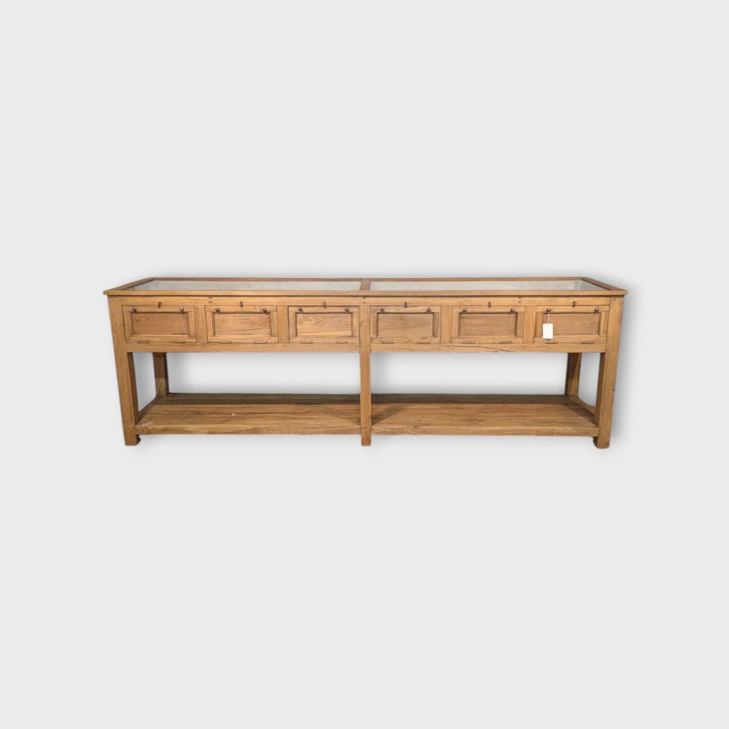 Large teak counter with glass top – Perfect for shops and catering