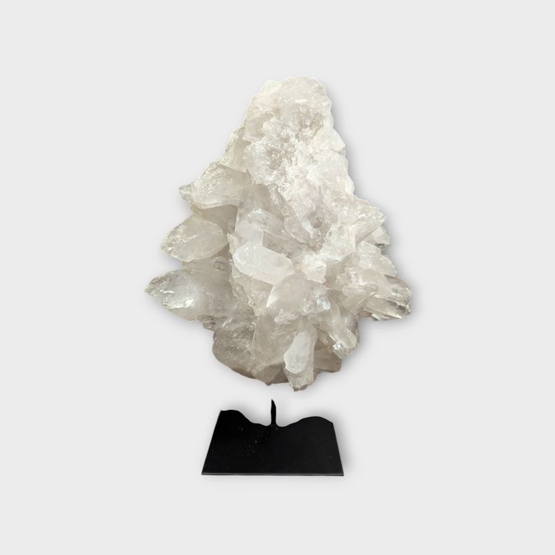 Bergkristal op Standaard – Natuurlijke Edelsteen Decoratie | H 26 x B 20 cm