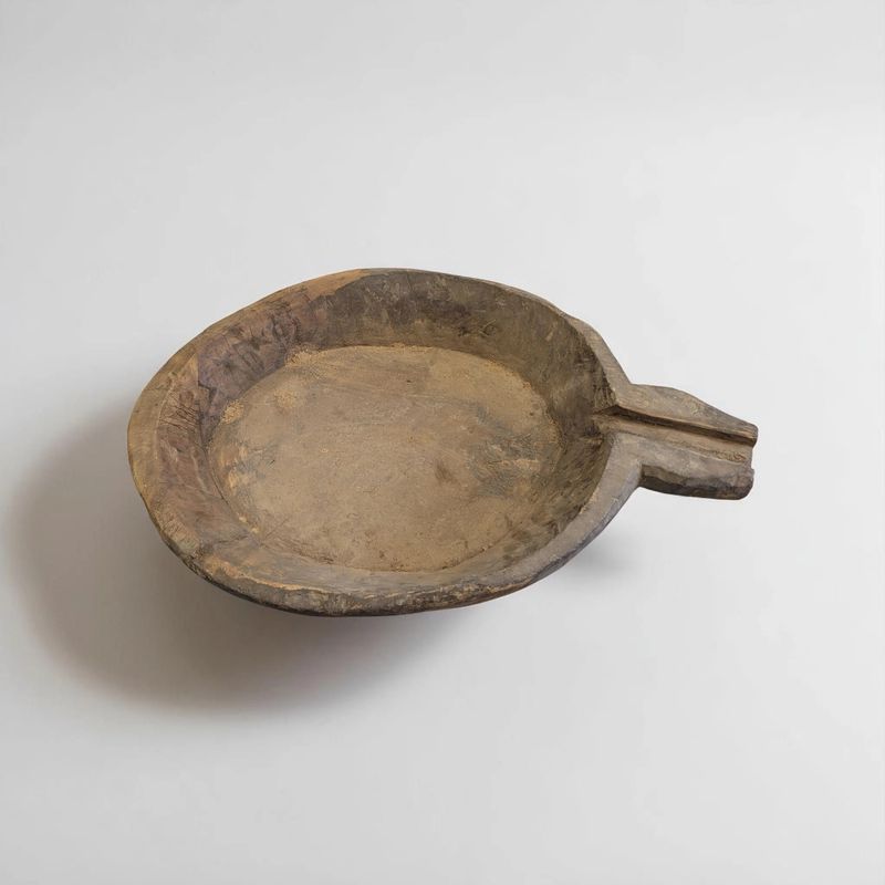 Authentieke Nepalese houten schaal – Uniek vintage object