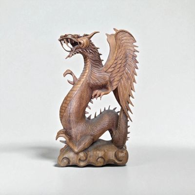 Handgesneden antieke Chinese draak van hout – 83 cm hoog