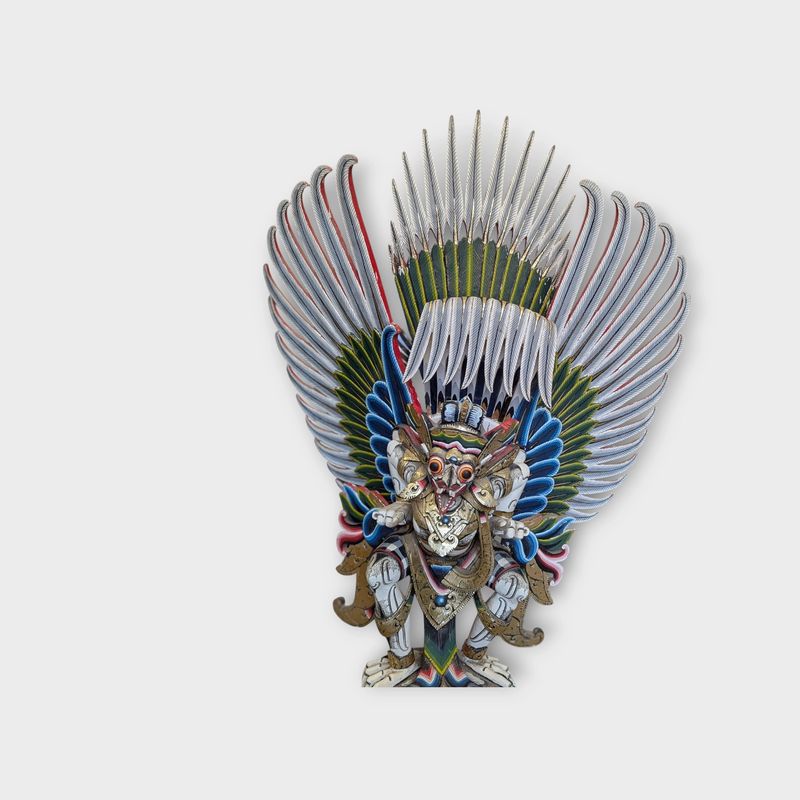 Antiek Garuda beeld uit Bali – handgemaakt, 110 cm hoog