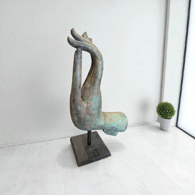 Thaise bronzen Boeddha hand in Vitarka Mudra – H 80 x B 42 x D 22