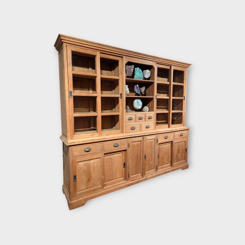 Buffetkast teak met vitrine en lades - 262 cm breed