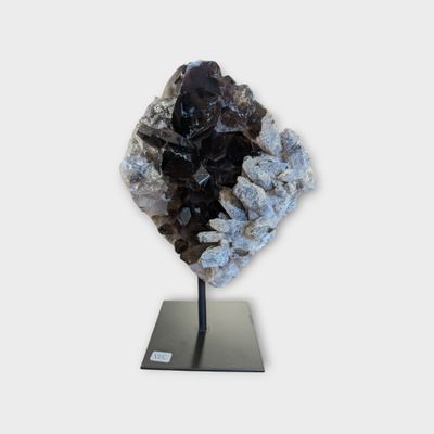 Rookkwarts op standaard Brazilië – Edelsteen H18 x B13 cm