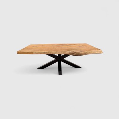 Eikenhouten salontafel met metalen kruispoot – H 44 x L 128 x D 75 cm