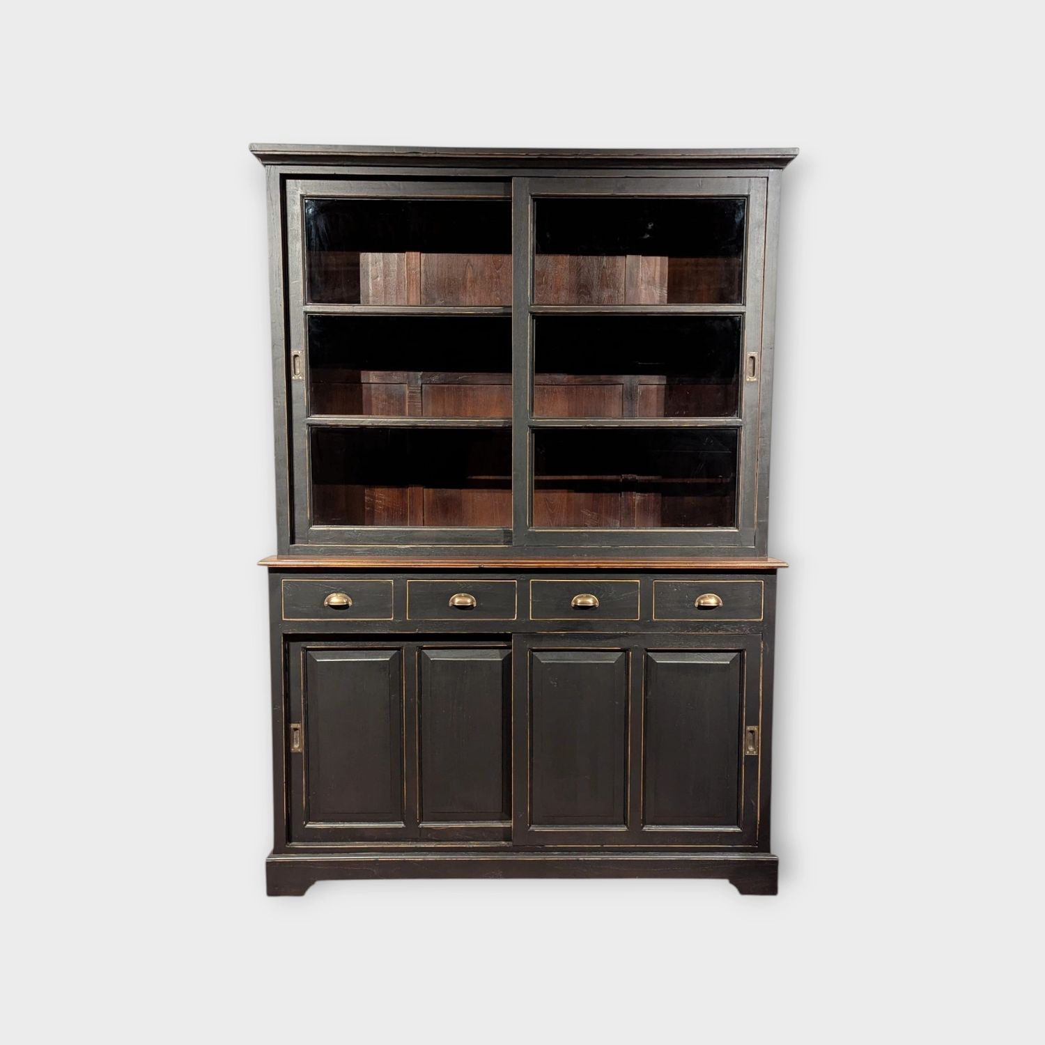 Buffetkast zwart teakhout mat – 157 cm Buffetkast zwart teakhout mat met vitrinedeuren en lades, landelijke vitrinekast 157 cm