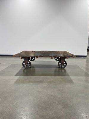 Table basse style campagnard en chêne – Porte d'écurie authentique avec roues de chariot – 41 x 95 x 175 cm