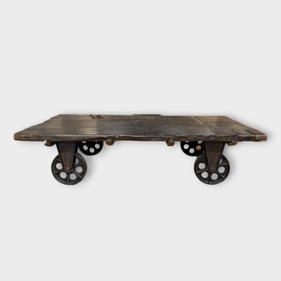 Salontafel Eikenhout Landelijke Stijl – Authentieke Staldeur met Wagonwielen – 41 x 95 x 175 cm Salontafel Eikenhout Landelijke Stijl – Authentieke Staldeur met Wagonwielen – 41 x 95 x 175 cm
