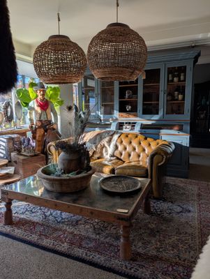 Neue Kollektion an Landhausmöbeln, einzigartigen Schränken, Couchtischen, Dekoration, Einrichtungshaus und Onlineshop