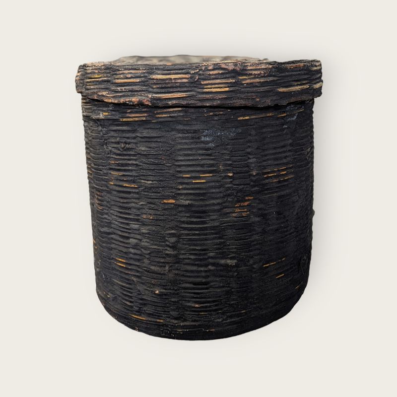 Leemand met deksel (S) – Authentieke opbergmand in landelijke of bohemian stijl